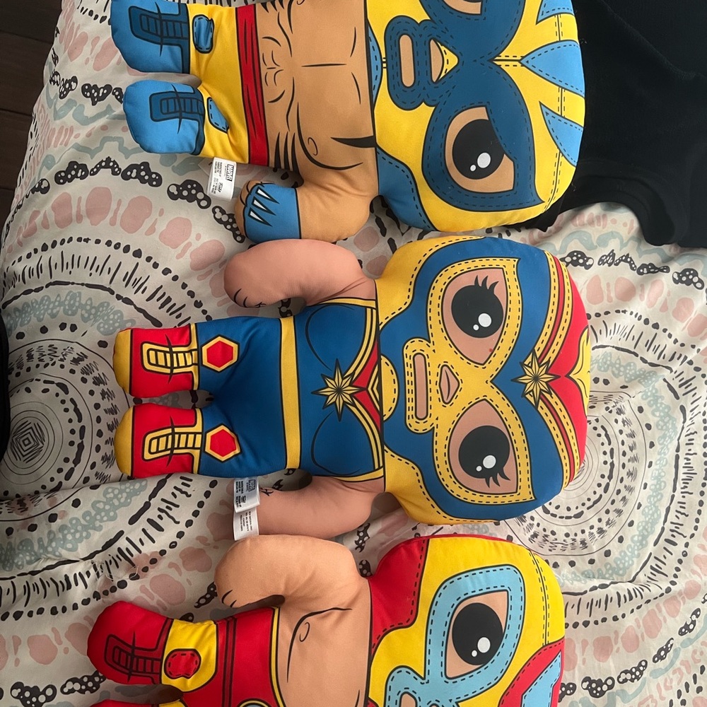 3 Marvel lucha libre 
Good condition, please see picture.